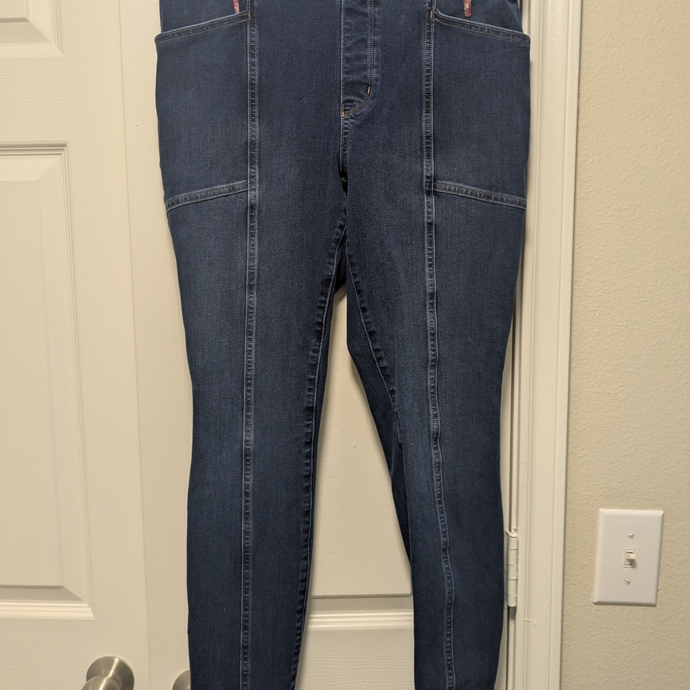 Duluth Trading Co Women's Dark Blue Skinny Jeans